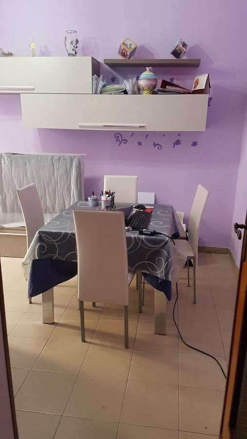 La Casa Di Aurora Apartment Napoli Bagian luar foto