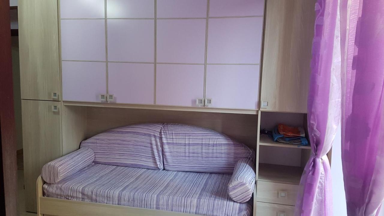 La Casa Di Aurora Apartment Napoli Bagian luar foto
