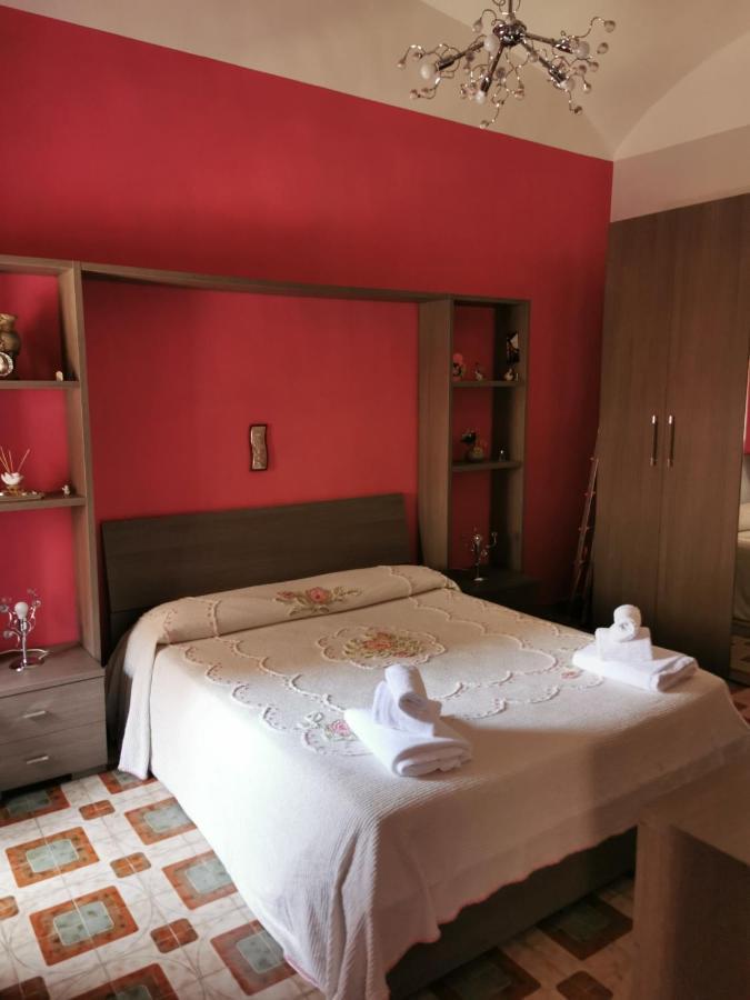 La Casa Di Aurora Apartment Napoli Bagian luar foto