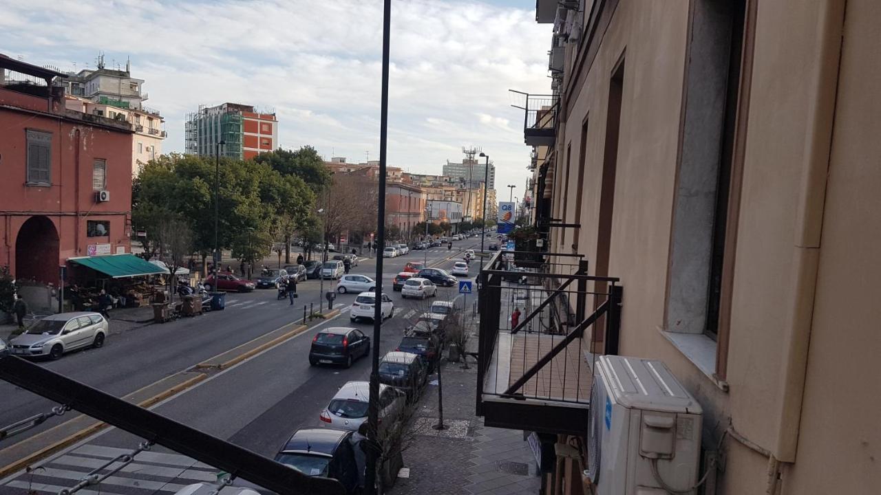 La Casa Di Aurora Apartment Napoli Bagian luar foto