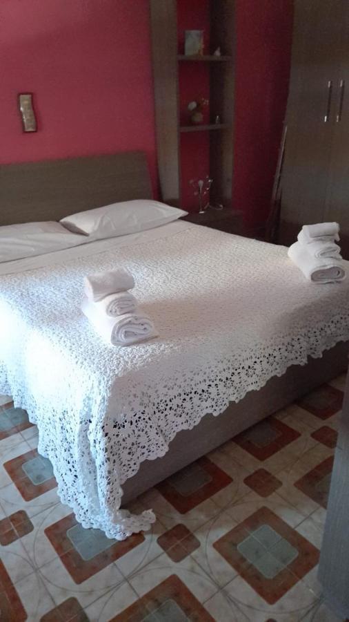 La Casa Di Aurora Apartment Napoli Bagian luar foto