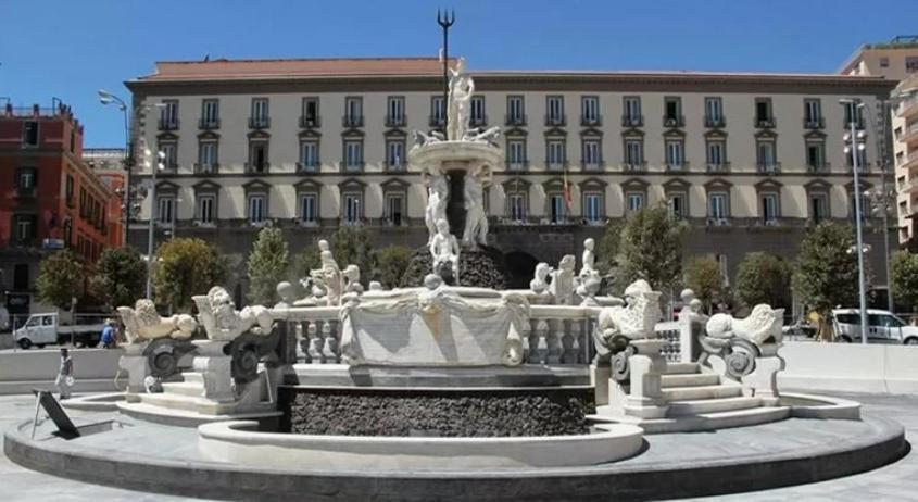 La Casa Di Aurora Apartment Napoli Bagian luar foto