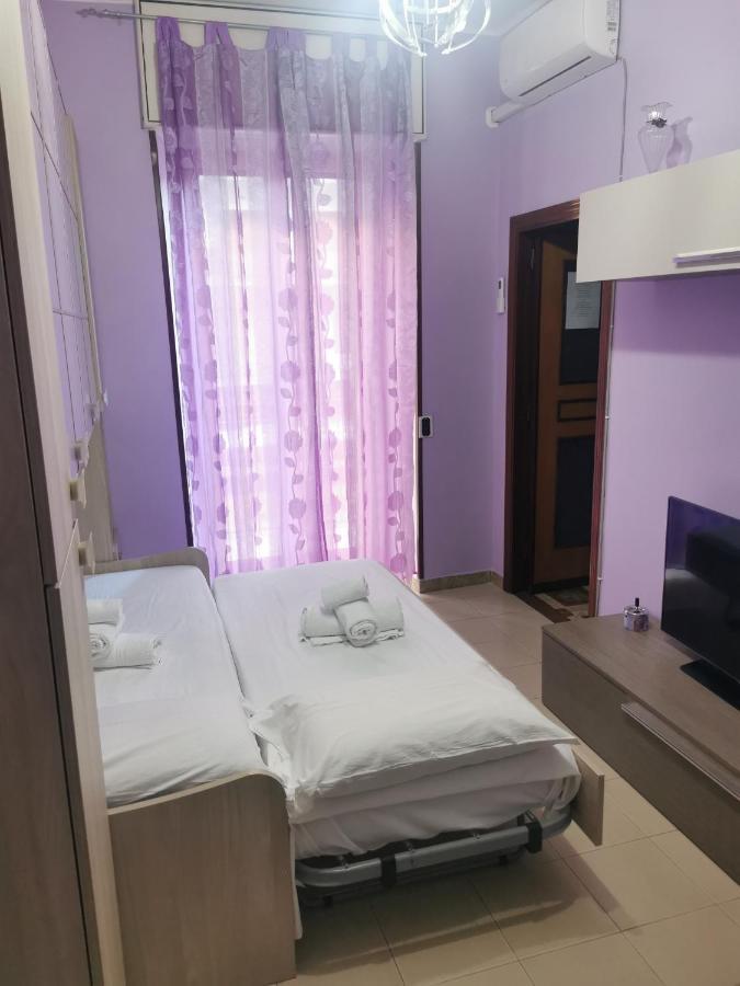 La Casa Di Aurora Apartment Napoli Bagian luar foto