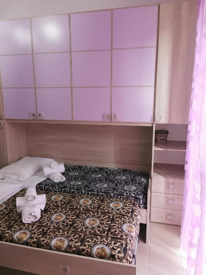 La Casa Di Aurora Apartment Napoli Bagian luar foto